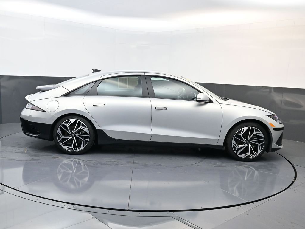 Certified 2024 Hyundai Ioniq 6 SEL image 3