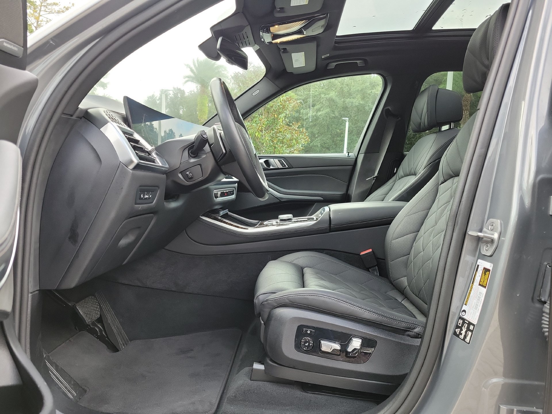 Used 2025 BMW X5 xDrive40i AWD/4WD image 30