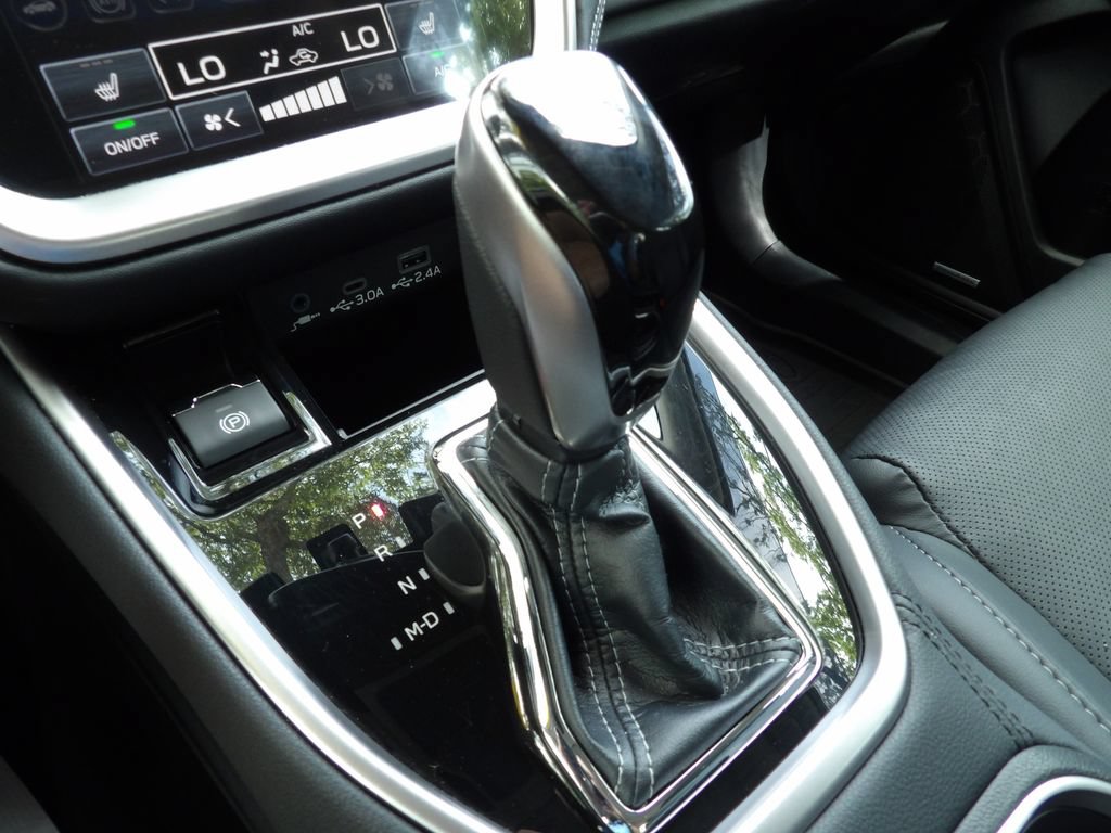 Used 2023 Subaru Legacy Limited AWD/4WD image 25