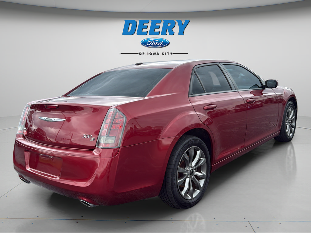 Used 2014 Chrysler 300 S AWD/4WD image 5