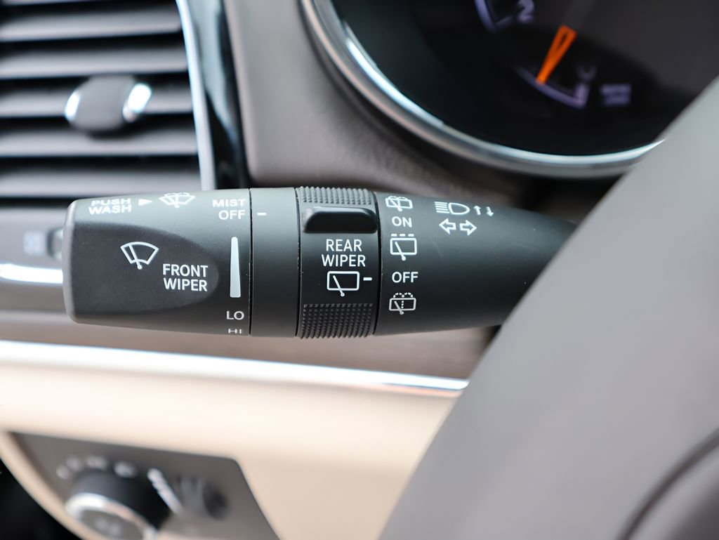 Used 2020 Jeep Grand Cherokee Overland image 31