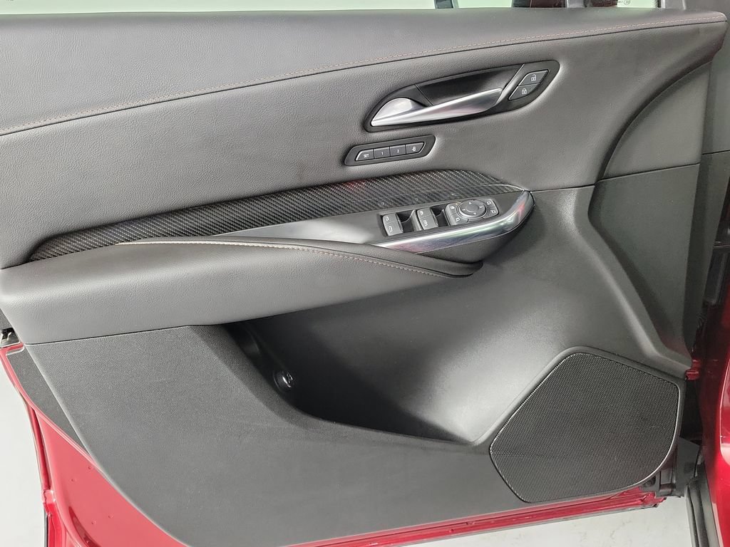 Certified 2022 Cadillac XT4 Sport w/ Enhanced Visibility Package FWD image 19