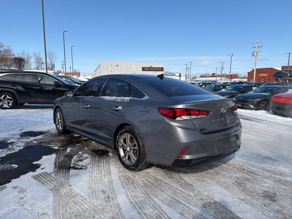 Used 2018 Hyundai Sonata Limited w/ Ultimate Package 07 image 5