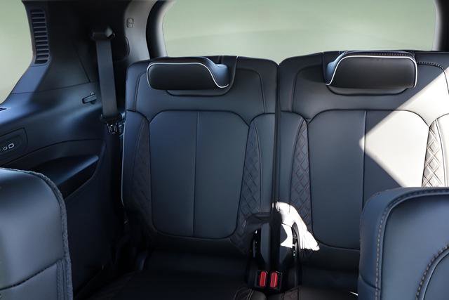 New 2026 Jeep Grand Cherokee L Summit image 11