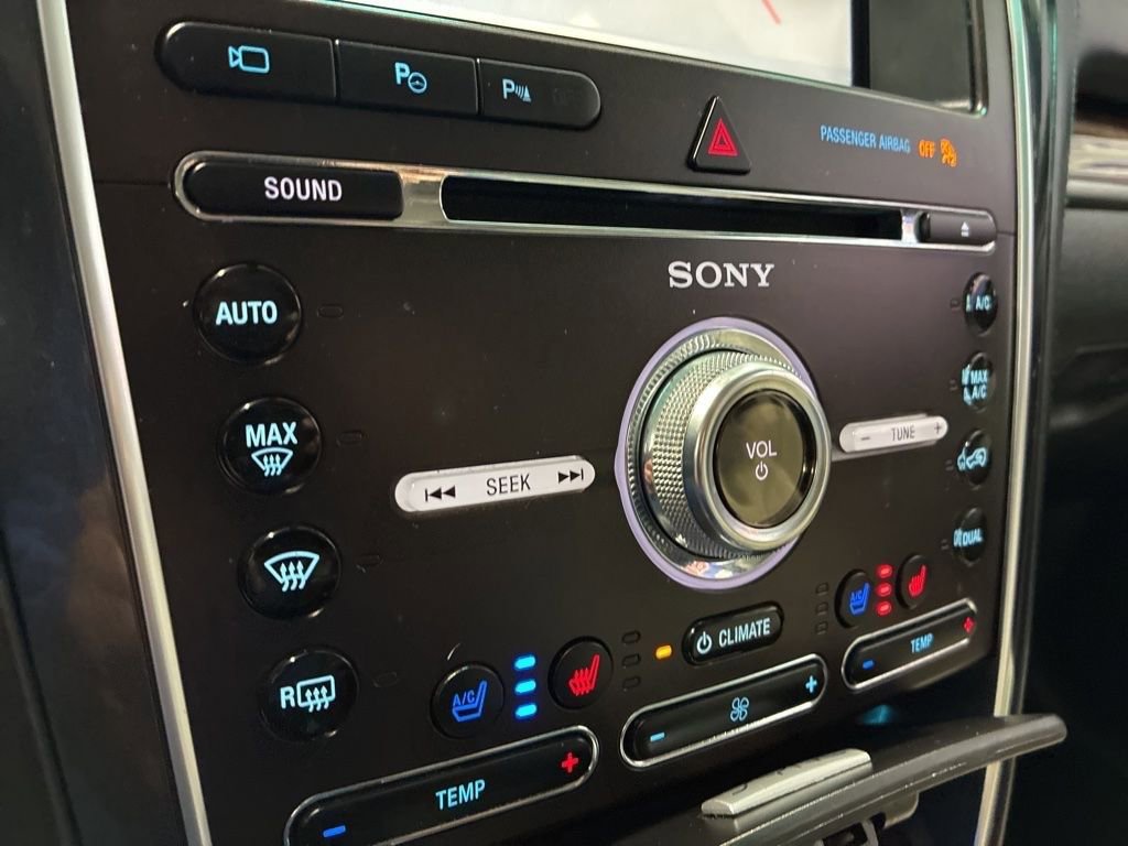 Used 2016 Ford Explorer Platinum image 26