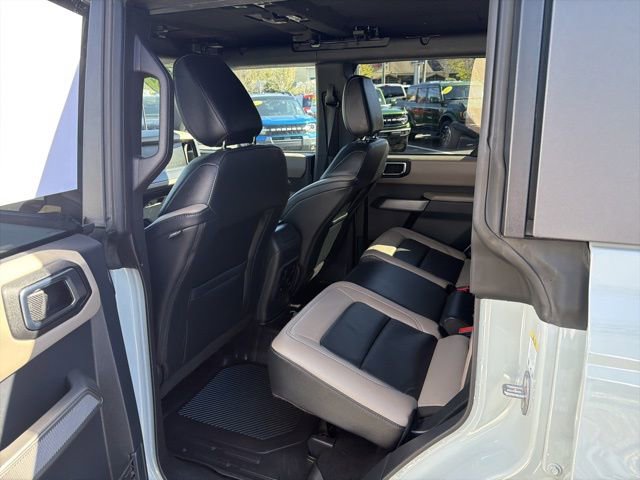 Used 2023 Ford Bronco Wildtrak AWD/4WD image 24