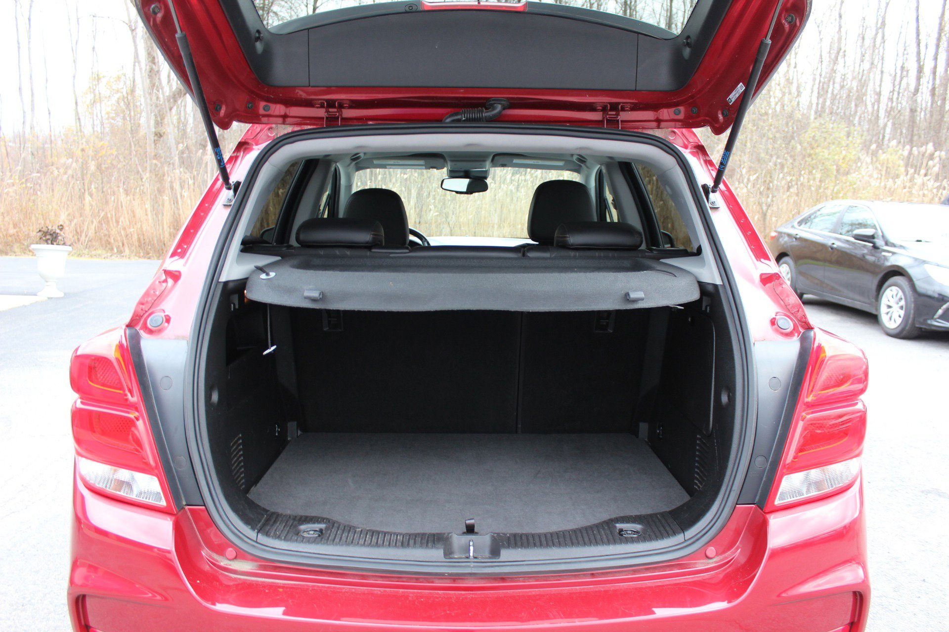 Used 2019 Chevrolet Trax LT w/ LT Convenience Package image 7