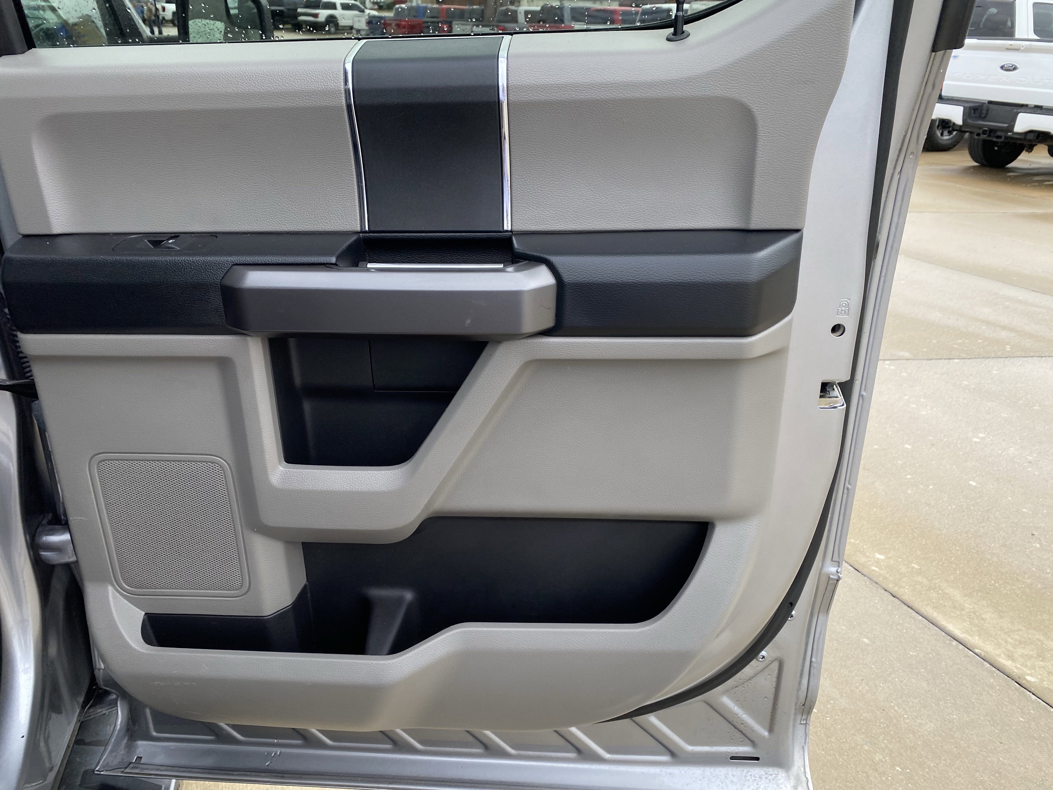 Used 2020 Ford F150 XLT w/ Trailer Tow Package AWD/4WD image 8