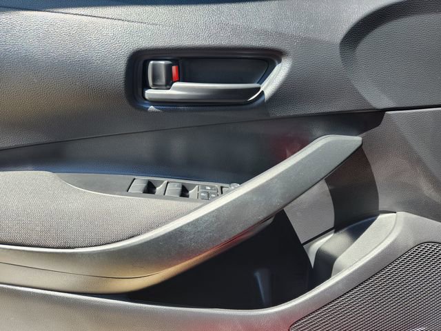 Used 2024 Toyota Corolla LE image 23