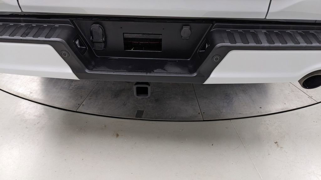 Used 2024 Ford F150 Lariat w/ Bed Utility Package image 7