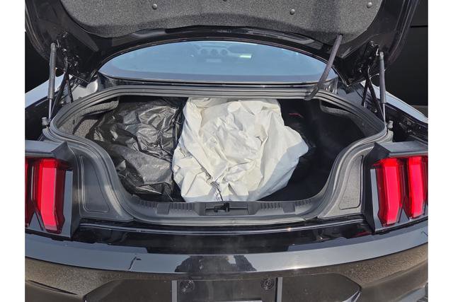 Used 2022 Ford Mustang GT w/ Equipment Group 301A image 11