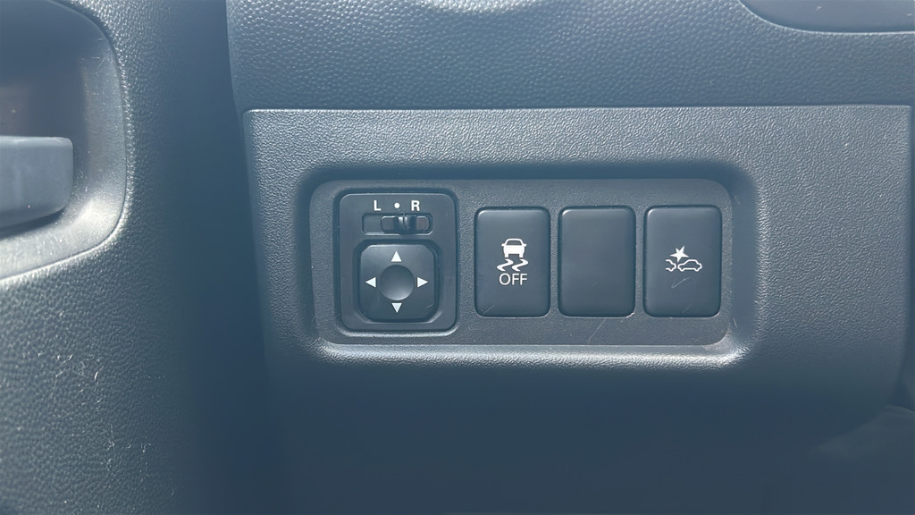 Used 2022 Mitsubishi Mirage ES FWD image 28