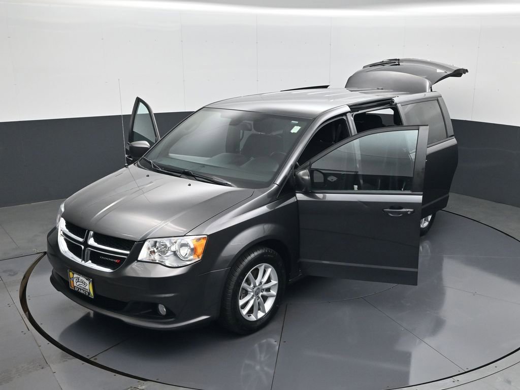 Used 2020 Dodge Grand Caravan SE image 31
