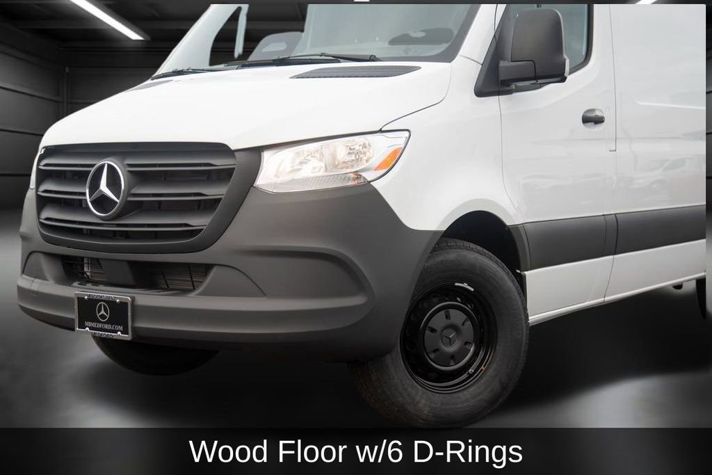 Used 2025 Mercedes-Benz Sprinter 2500 image 17