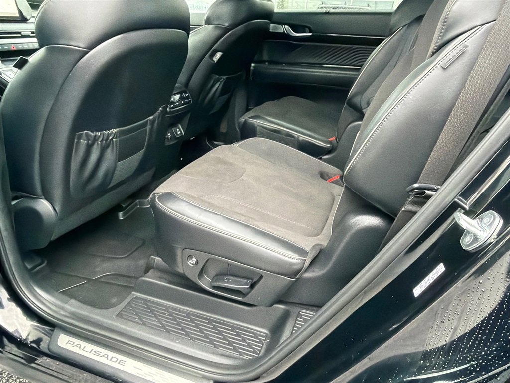 Used 2024 Hyundai Palisade Calligraphy image 21