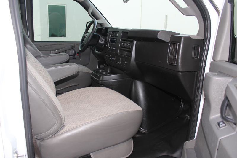 Used 2022 GMC Savana 2500 G2500 Cargo Van w/ Driver Convenience Package image 16