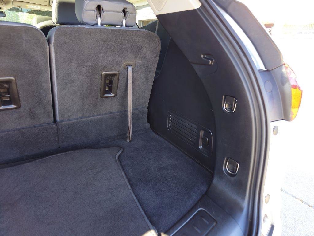 Used 2021 Buick Enclave Essence w/ Sound and Sites Package AWD/4WD image 44