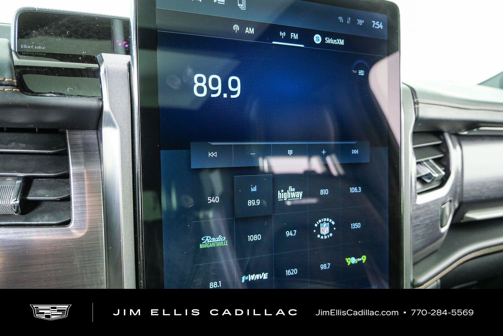 Used 2022 Ford Expedition Platinum RWD image 14