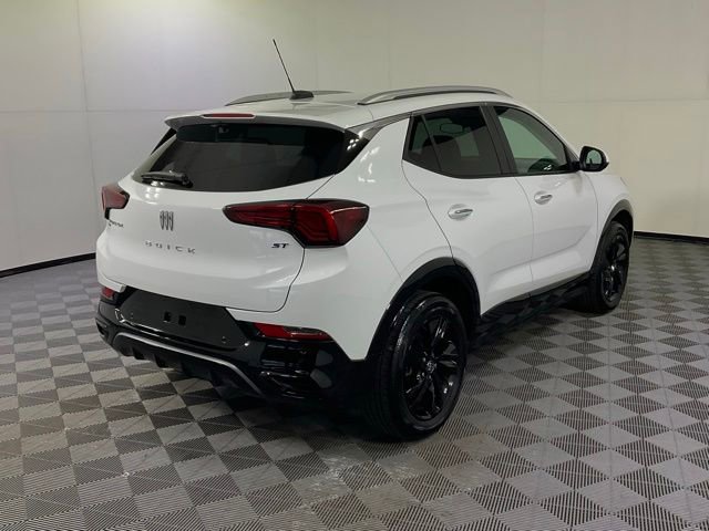 Used 2024 Buick Encore GX Sport Touring w/ Advanced Technology Package AWD/4WD image 8