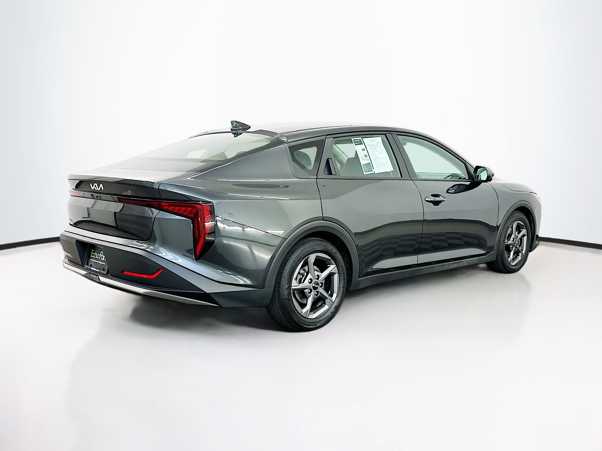 Used 2025 Kia K4 LXS image 9