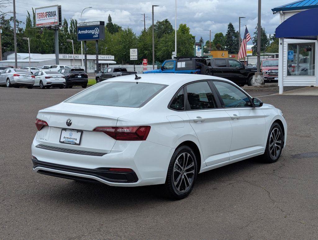 Used 2023 Volkswagen Jetta Sport FWD image 5