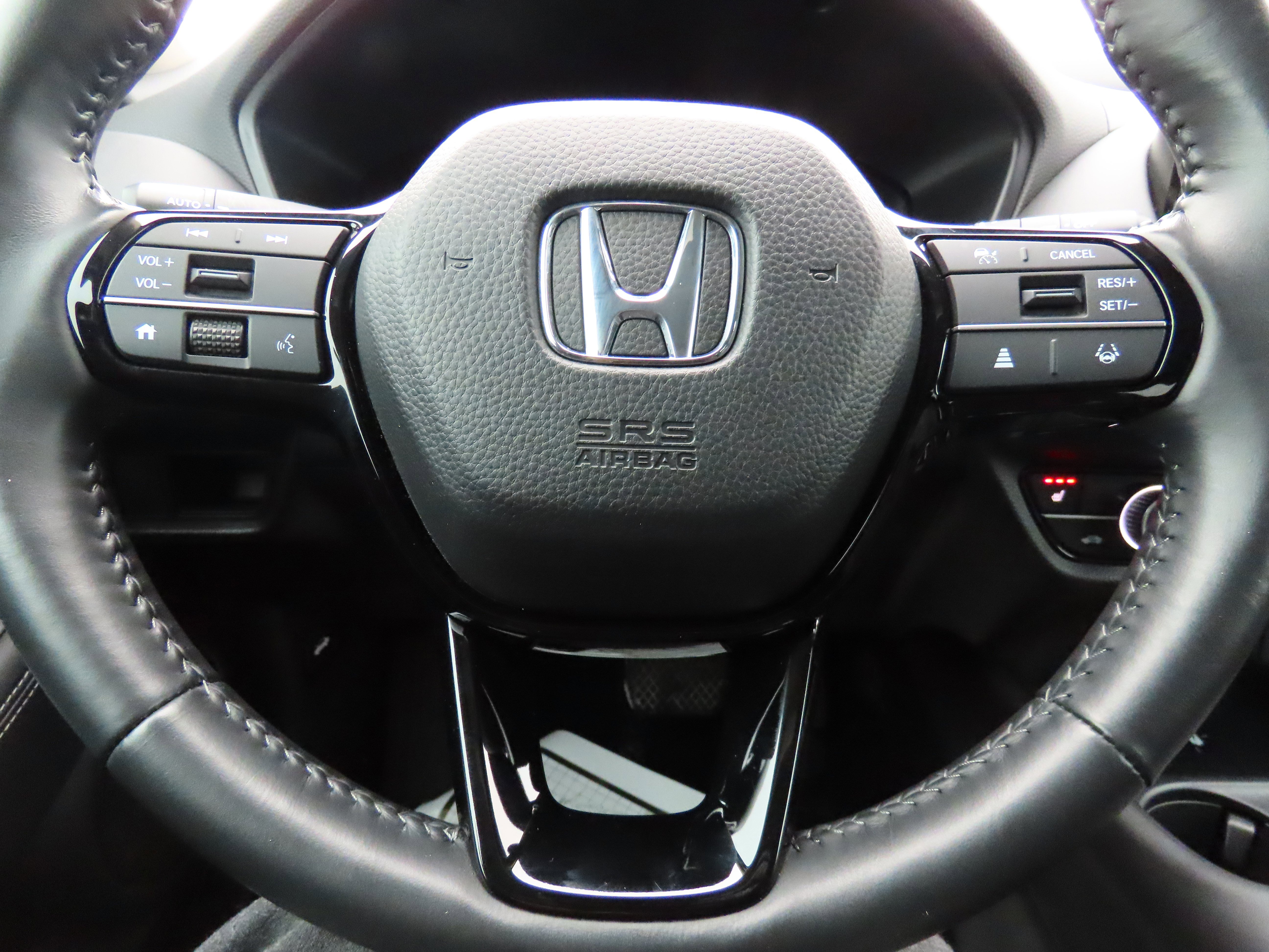 Used 2024 Honda HR-V EX-L image 29