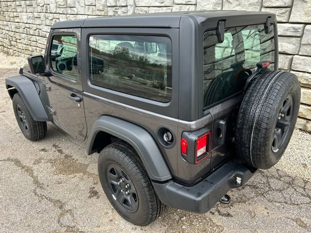 Certified 2025 Jeep Wrangler Sport AWD/4WD image 4