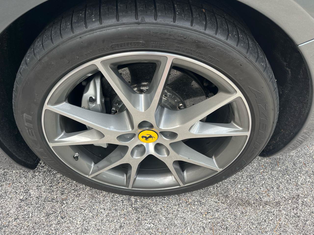 Used 2011 Ferrari California RWD image 55