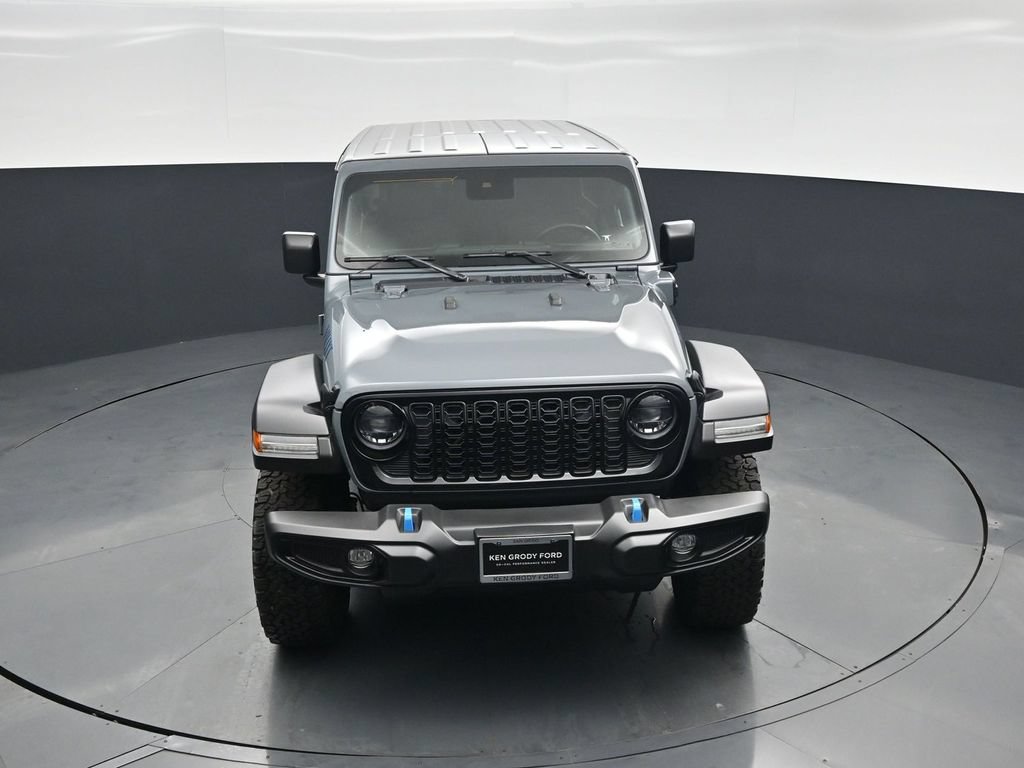 Used 2024 Jeep Wrangler Unlimited AWD/4WD image 37