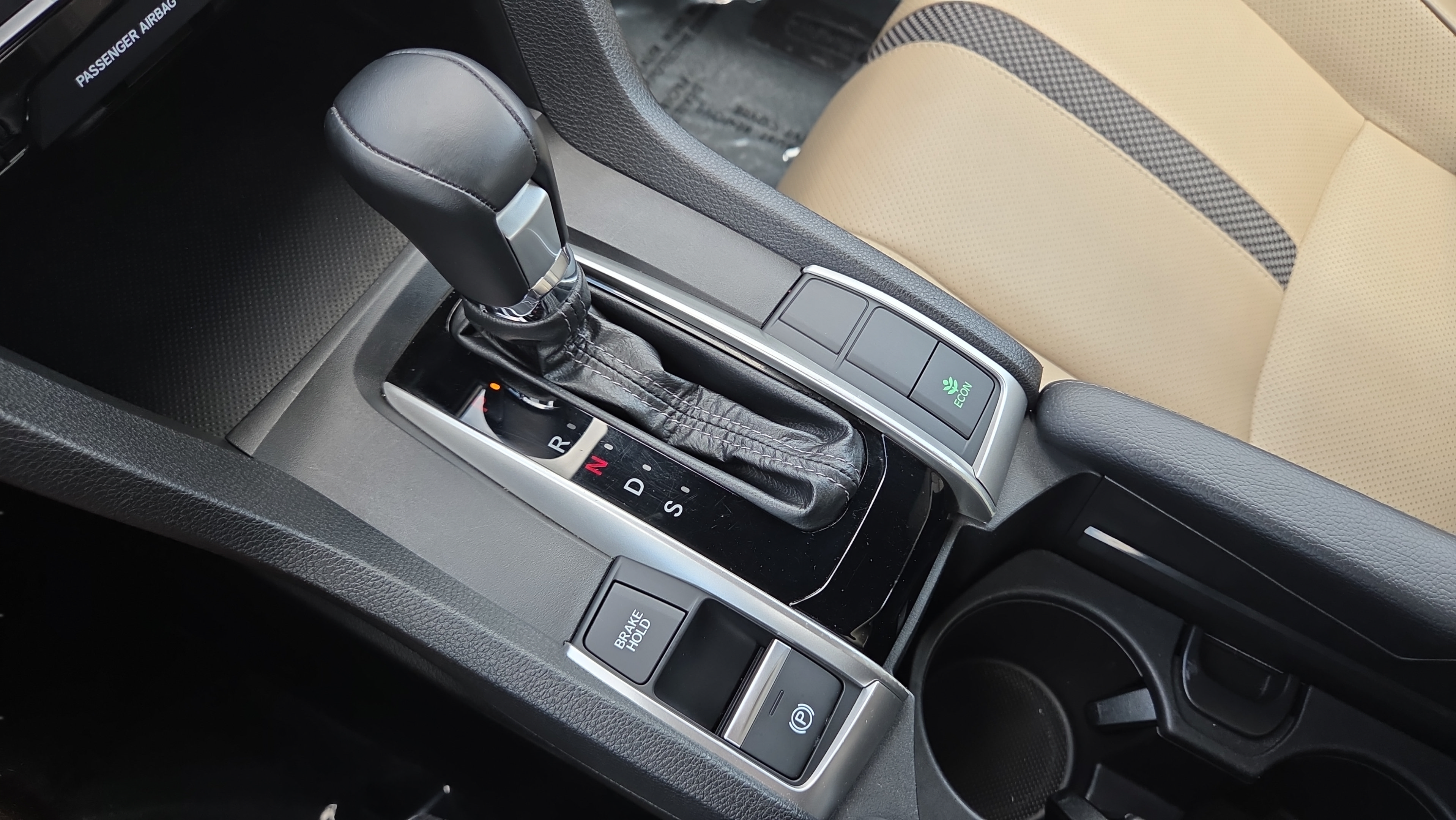 Certified 2019 Honda Civic Touring image 31