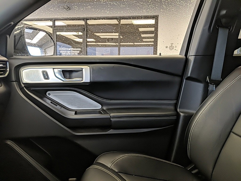 Used 2020 Ford Explorer ST w/ ST Street Pack image 25