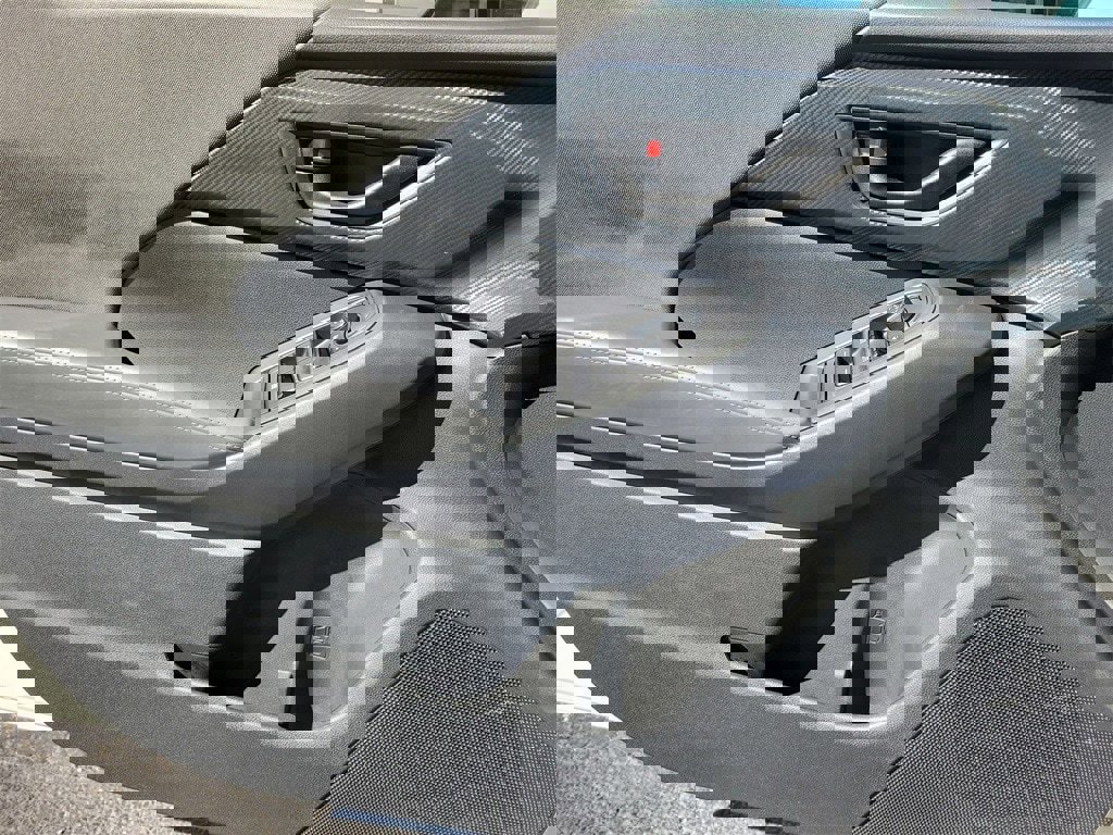 Certified 2024 Subaru Crosstrek 2.0i Premium image 15