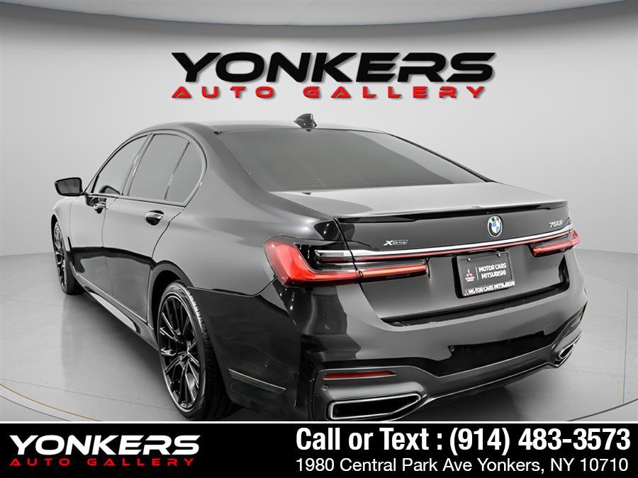 Used 2020 BMW 750i xDrive image 3