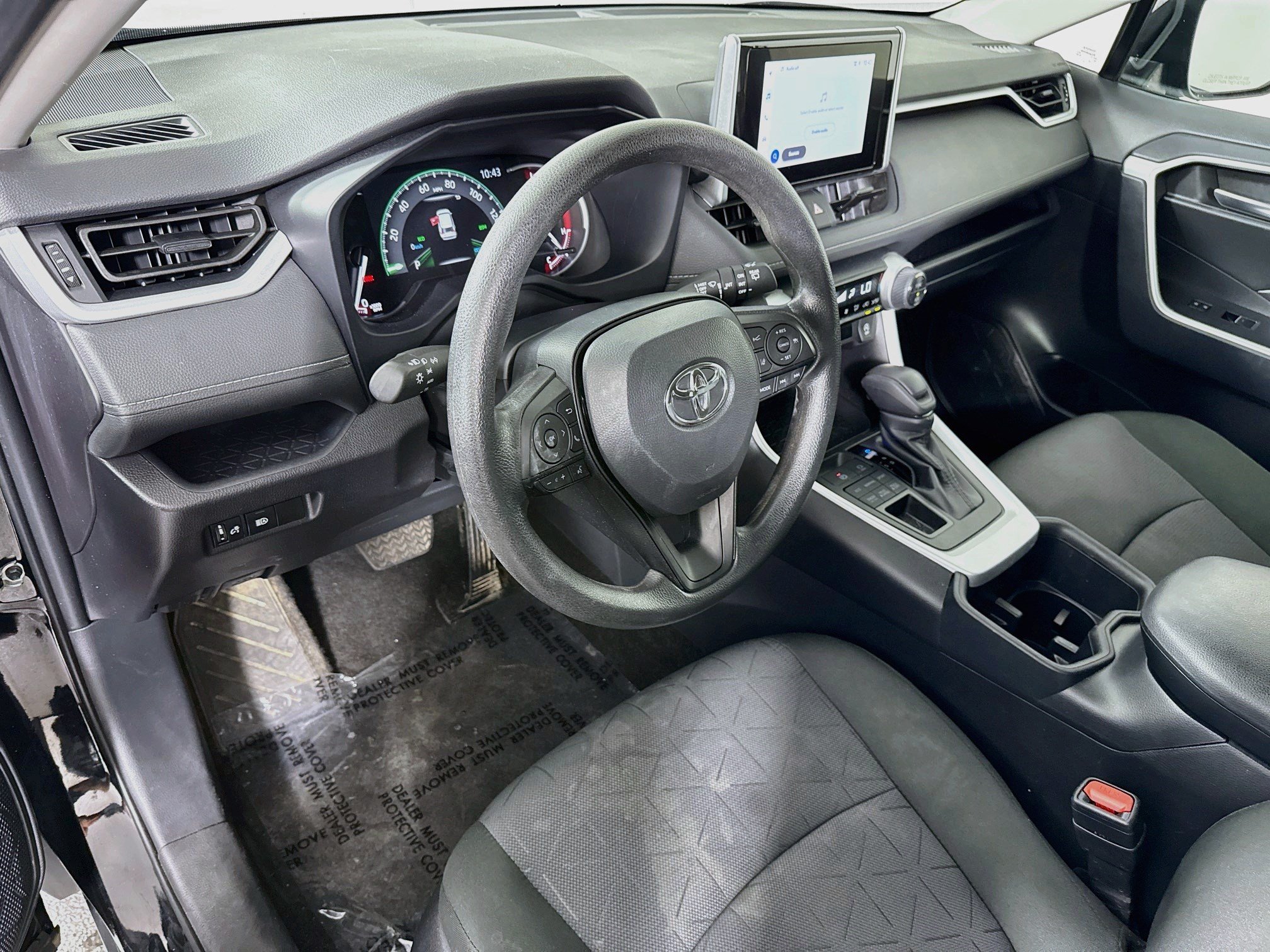Used 2025 Toyota RAV4 XLE AWD/4WD image 23