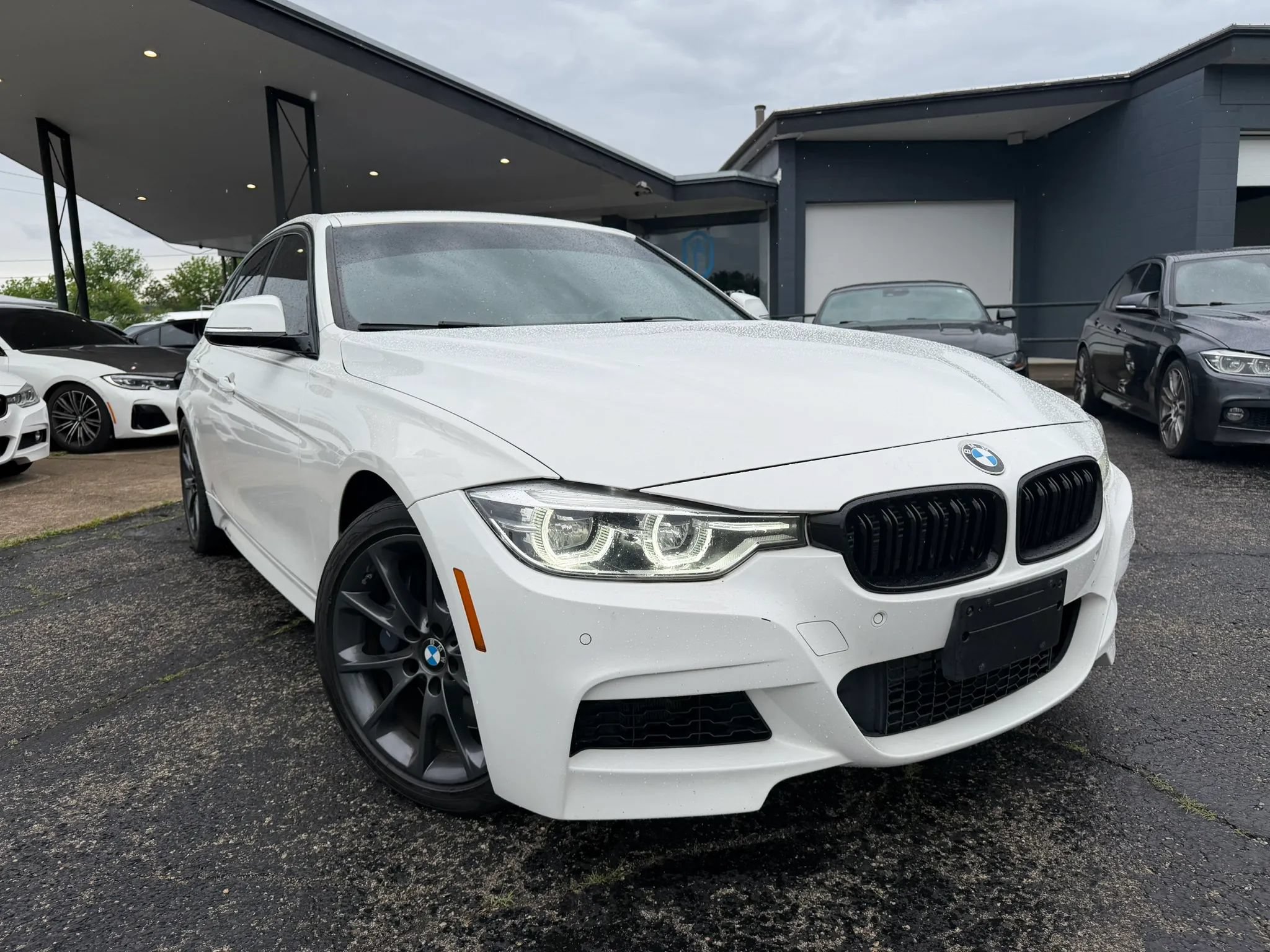 Used 2018 BMW 340i Sedan RWD image 3