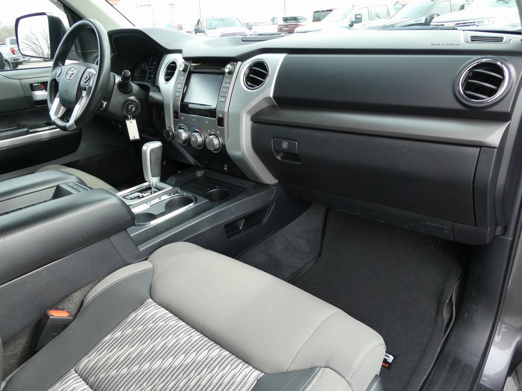 Used 2019 Toyota Tundra SR5 w/ TRD Off Road Package image 15