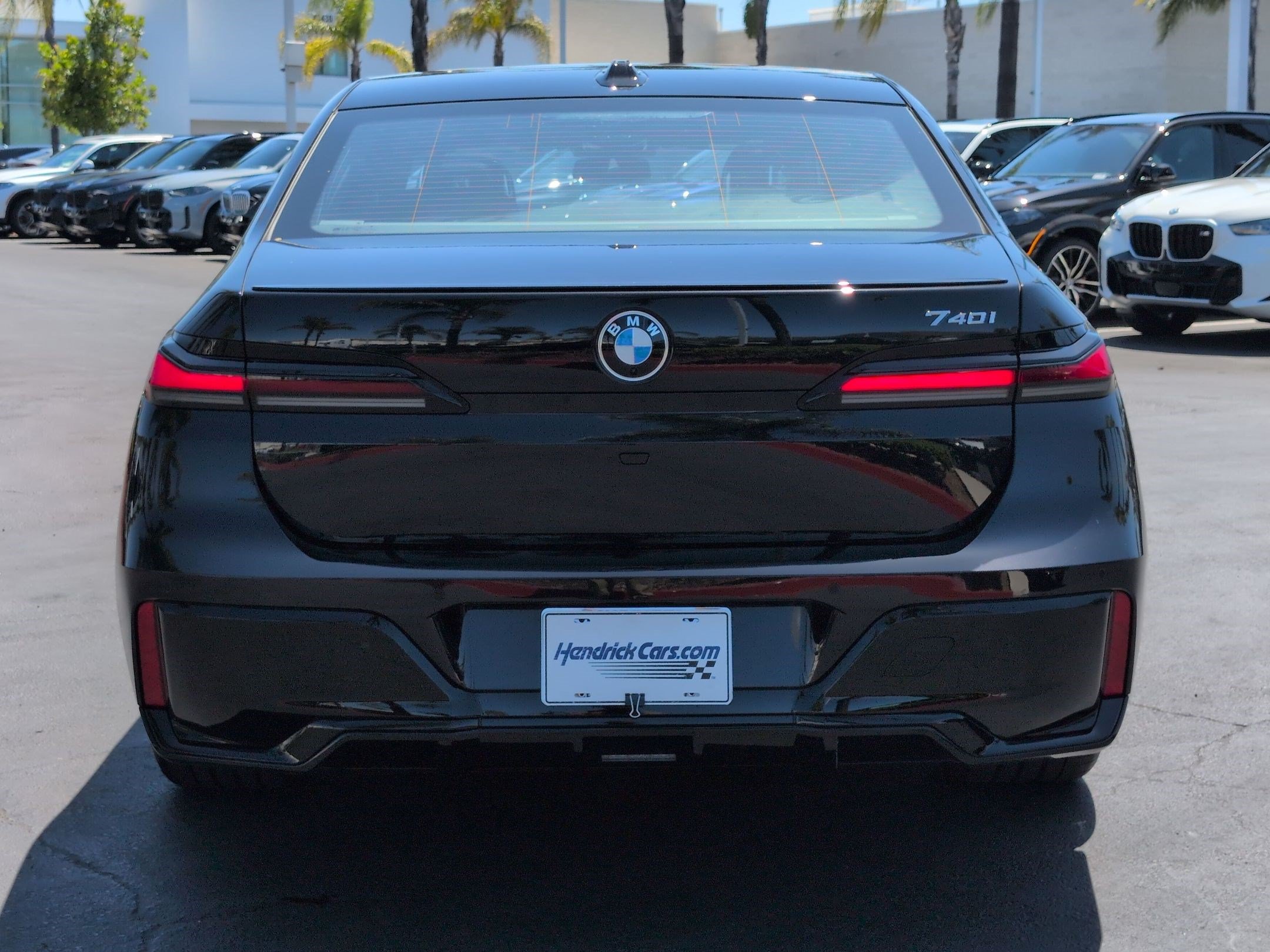 Used 2026 BMW 740i w/ Premium Package RWD image 9
