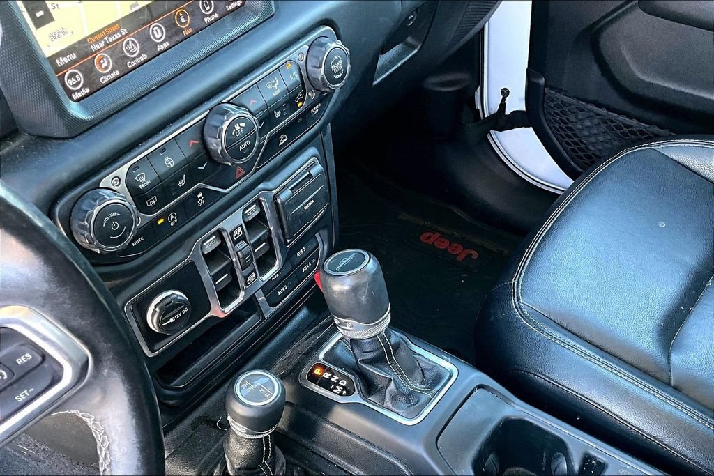 Certified 2020 Jeep Gladiator Overland AWD/4WD image 11