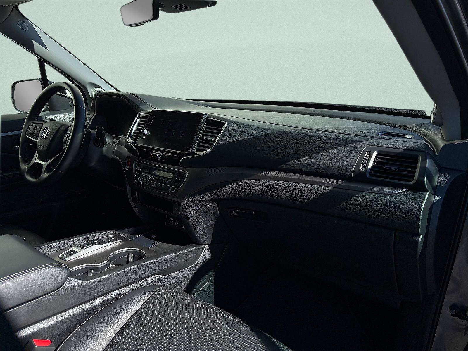 Certified 2025 Honda Ridgeline RTL image 42