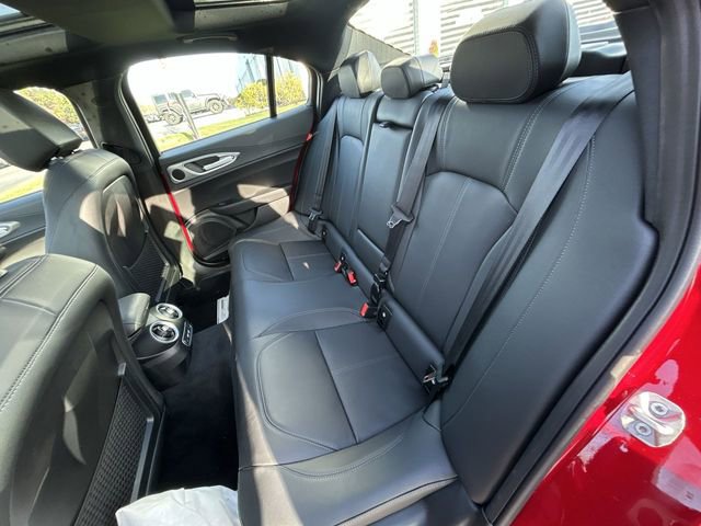 New 2025 Alfa Romeo Giulia AWD w/ Driving Assist Package image 13