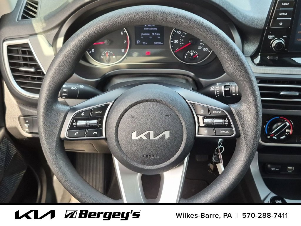 Certified 2023 Kia Seltos LX AWD/4WD image 16