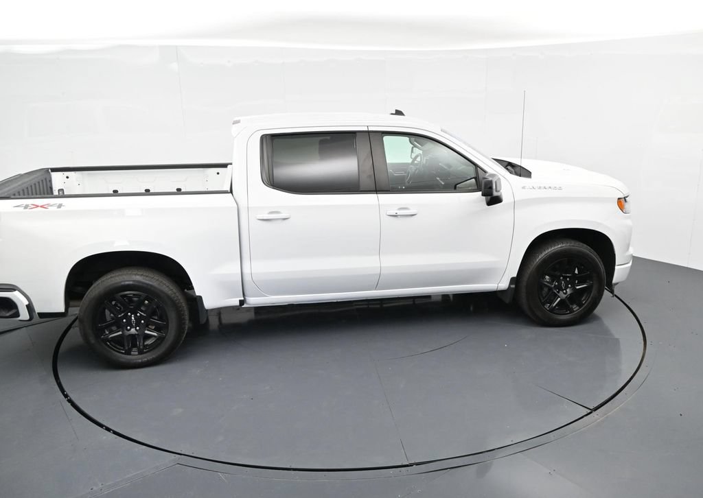 Used 2025 Chevrolet Silverado 1500 RST w/ LPO, Liner Protection Package AWD/4WD image 24