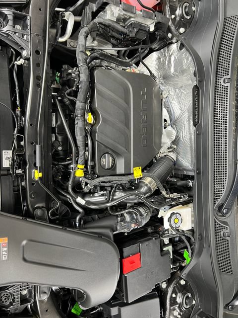 New 2026 Chevrolet Trax LS w/ LS Convenience Package FWD image 20