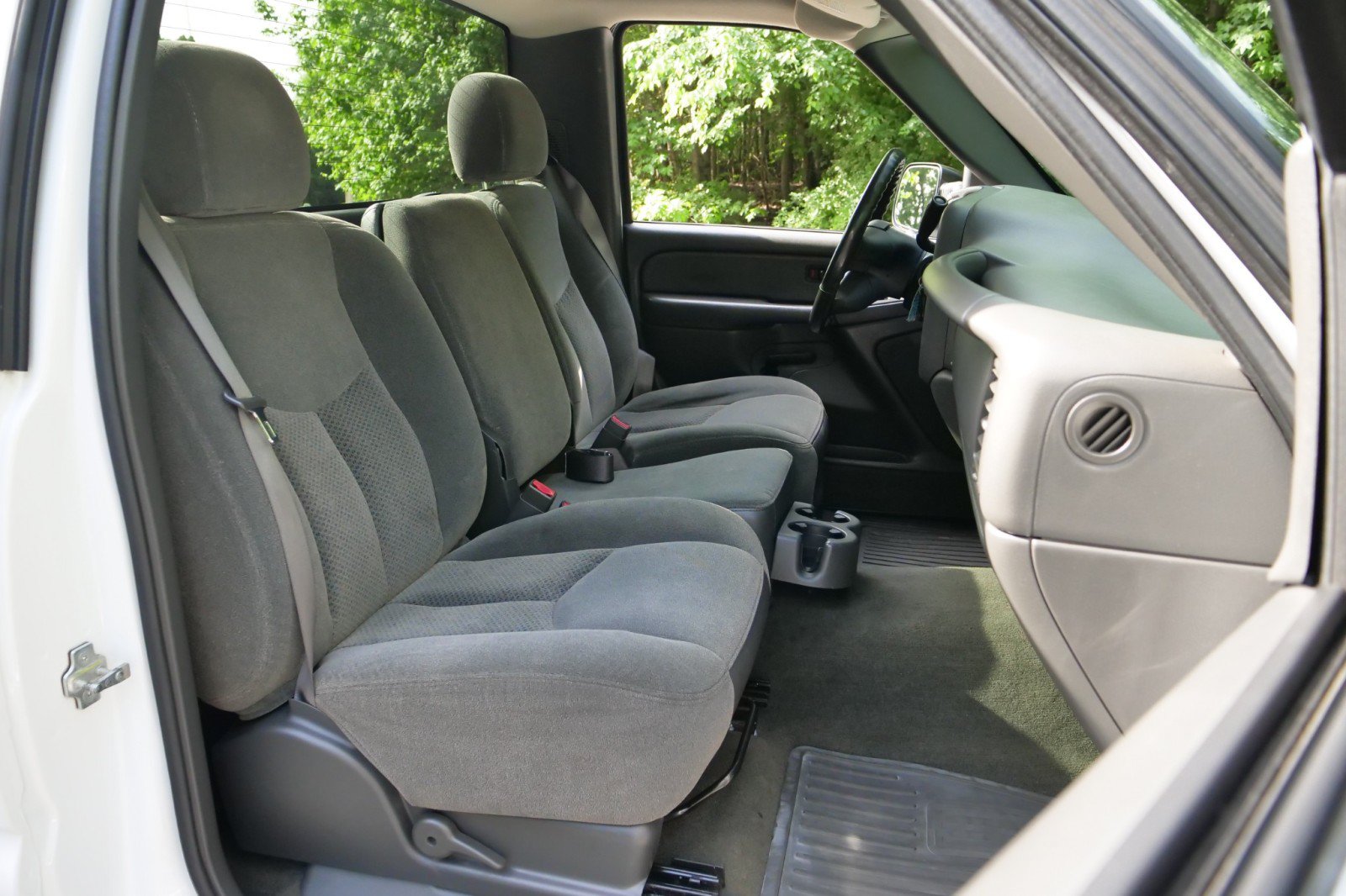 Used 2004 Chevrolet Silverado 2500 LS RWD image 22