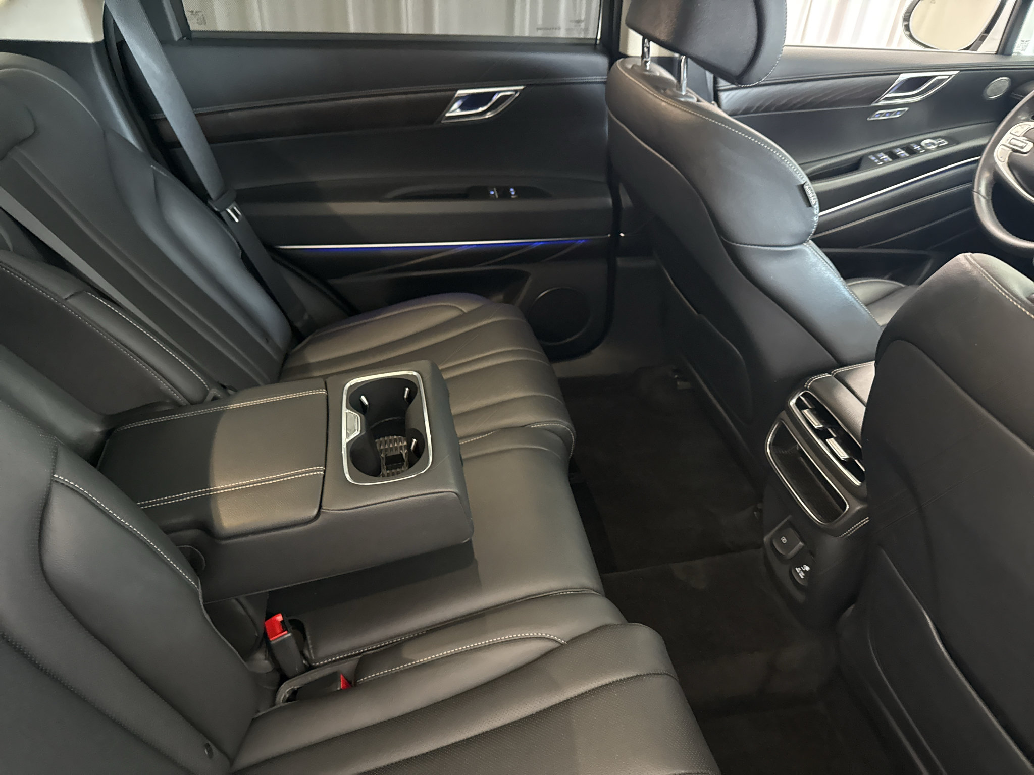 Used 2024 Genesis GV80 3.5T AWD/4WD image 48