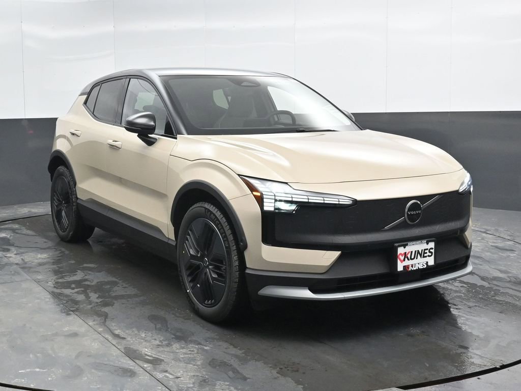 New 2026 Volvo EX30 Cross Country Ultra image 4