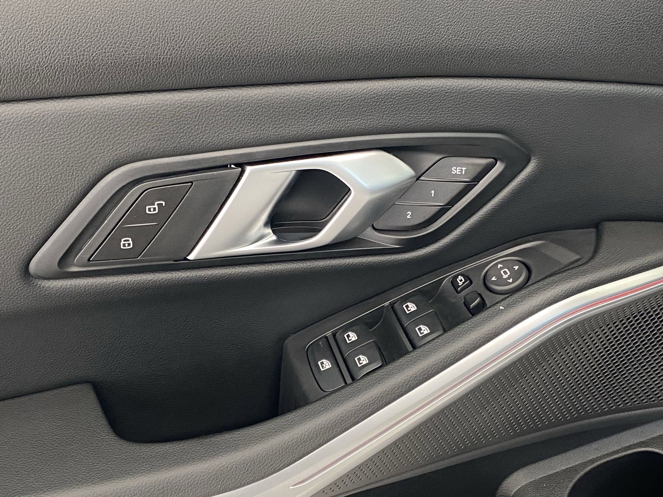 Used 2025 BMW 330i xDrive Sedan w/ M Sport Package image 22