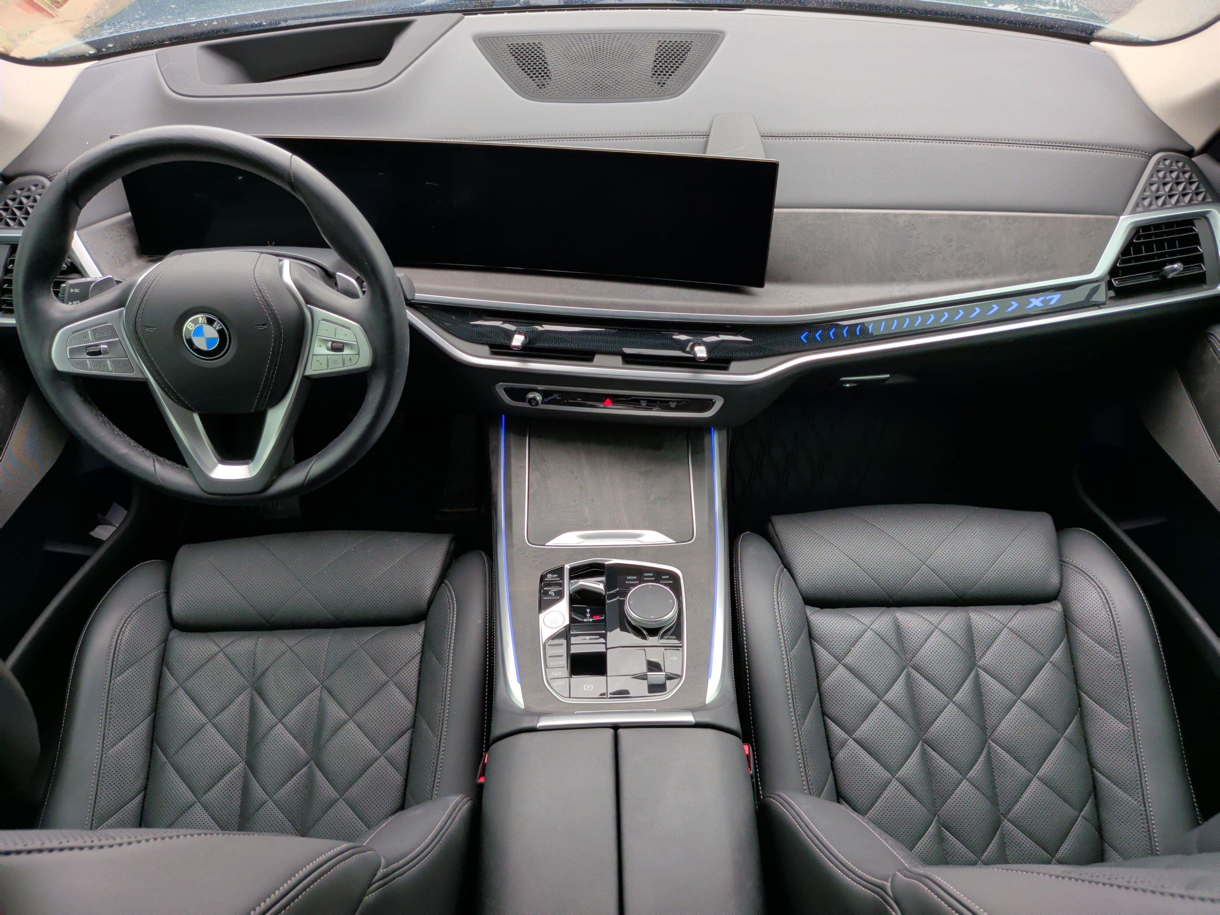 Certified 2024 BMW X7 xDrive40i image 31