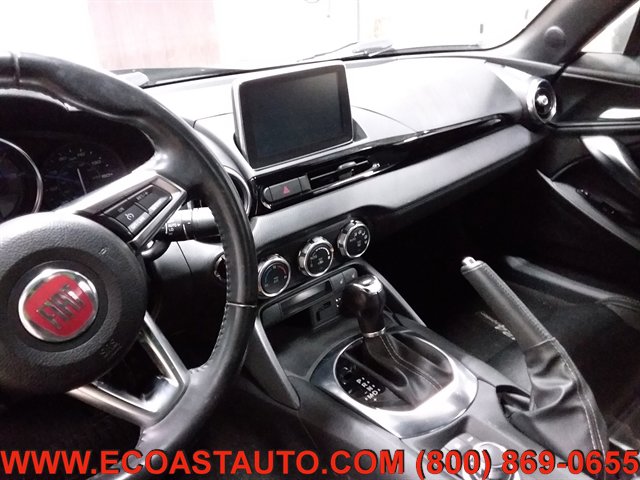 Used 2017 FIAT 124 Spider Lusso RWD image 6