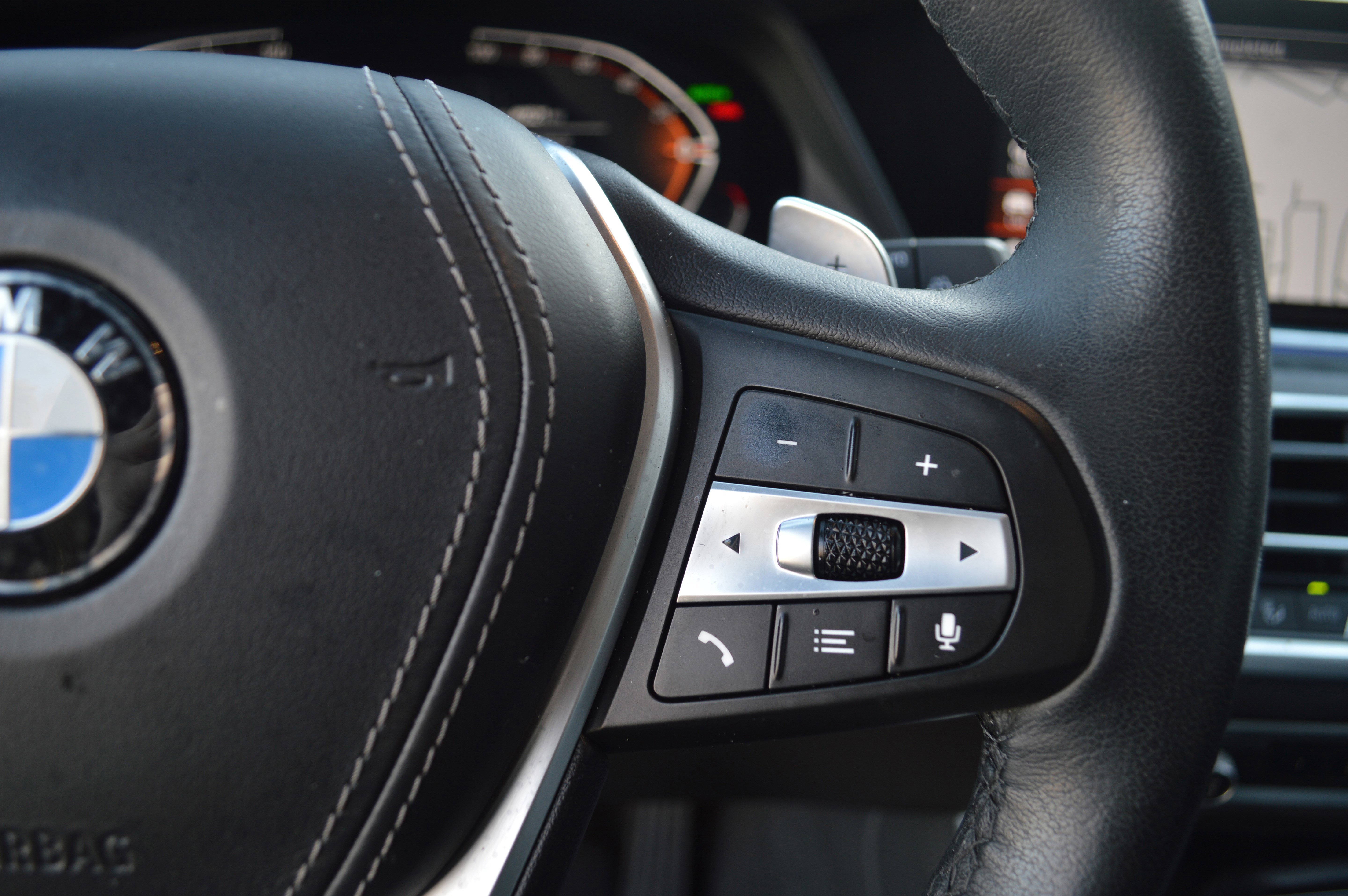 Used 2022 BMW X5 xDrive40i w/ Premium Package image 16